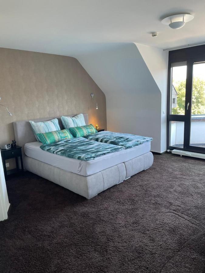 Apartment Luxusferienwohnung Im Herzen Der Altstadt Von Koblenz